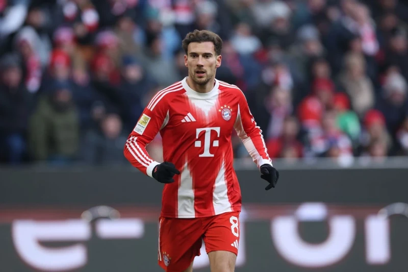 Milan Leon Qoretskanın transferi üçün hərəkətə keçir