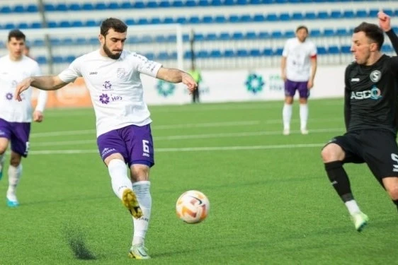 Sumqayıtın kapitanı: Özümü millidə oynamağa layiq bilmirəm - MÜSAHİBƏ
