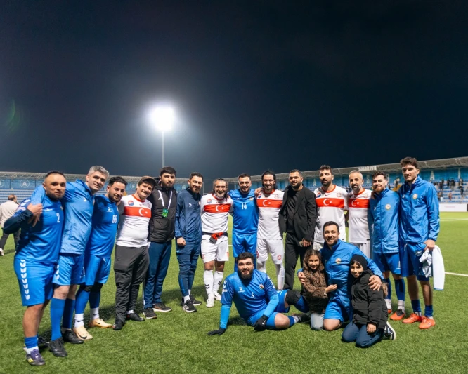 Azərbaycan incəsənət nümayəndələrindən ibarət futbol komandası Türkiyəni yoldaşlıq oyununda məğlub edib