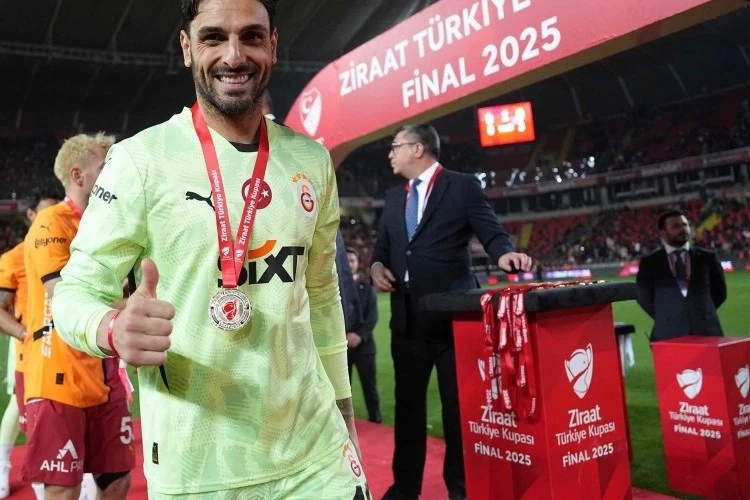 "Qalatasaray"ın qapıçısı ilə əlaqədar qərarı
