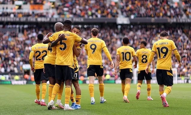 Vulverhempton Premyer Liqada 17 Turdan Sonra Antirekord Təkrarladı