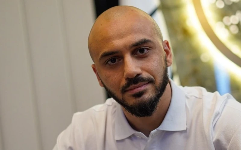 Neftçi Elvin Bədəlovu transfer edib