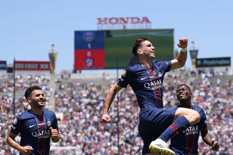 Interclub World Championship: Crushing defeat from Bavaria, confident victory from PSG