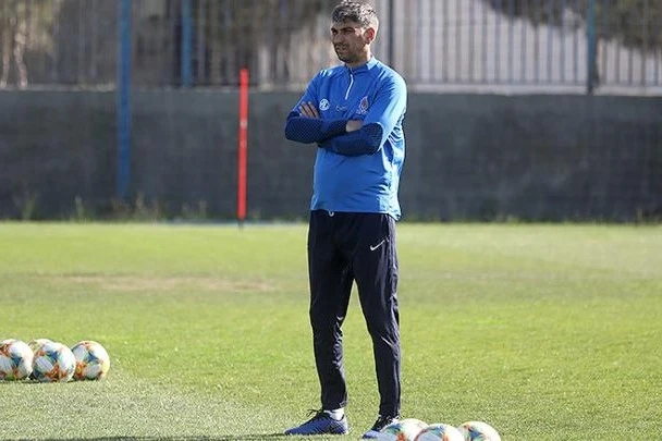 U-17 millimiz niyə qrupda qaldı? - Baş məşqçinin şərhi