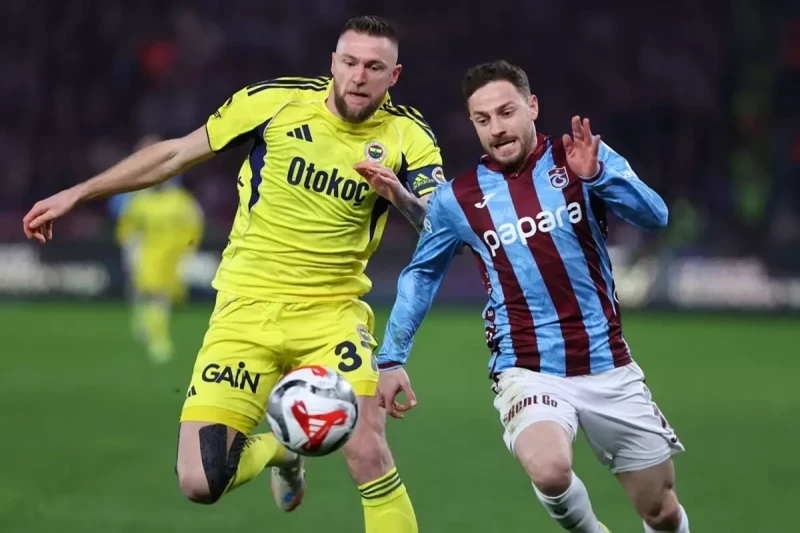 Fenerbahçe, Trabzonsporu Deplasmanda Mağlup Etti