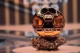 Messi ve Ronaldo 2025'te de Altın Topa aday gösterilmedi