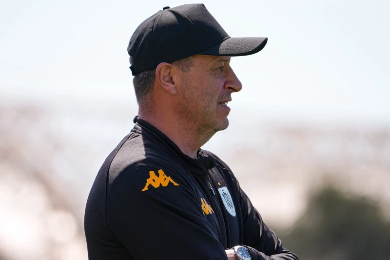 Yuri Vernidub: Emin Mahmudovsuz idarəetmə çətindir