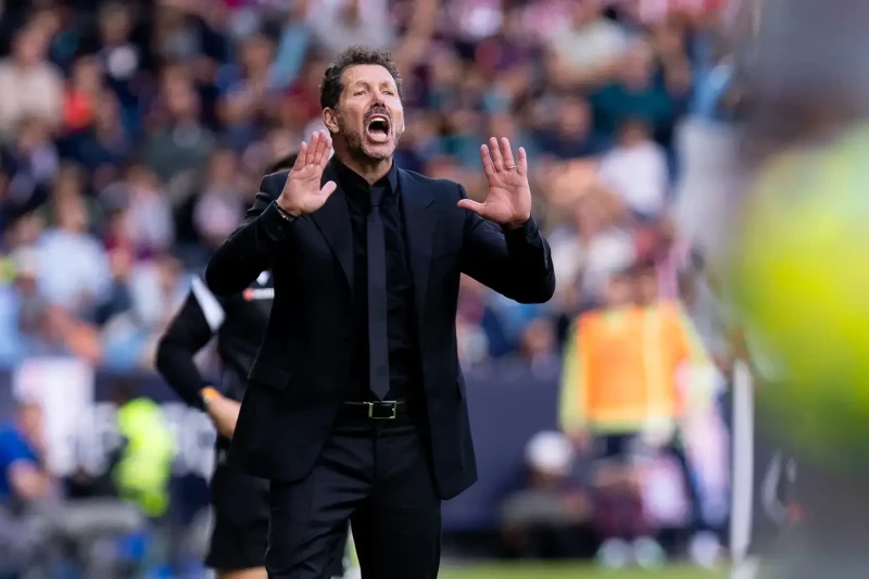 Simeone La Liqasında ən çox qalib gələn məşqçi rekordunu yenilədi