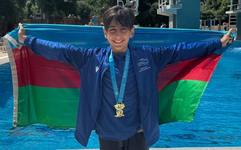 Azərbaycan suya tullanma üzrə yeniyetmələrdən ibarət millisi Sofiya Kubokunda 3 qızıl medal qazanıb