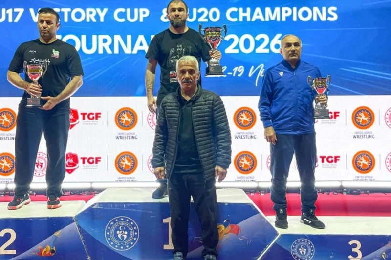Azərbaycan güləşçiləri Antalyada Çempionlar turnirində 13 medal qazanıblar - FOTO