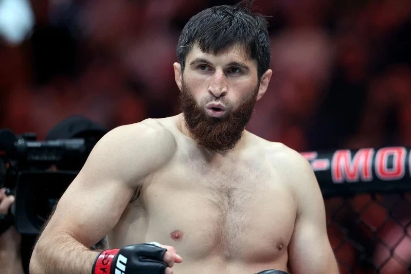 Магомед Анкалаев одержал победу на UFC Fight Night
