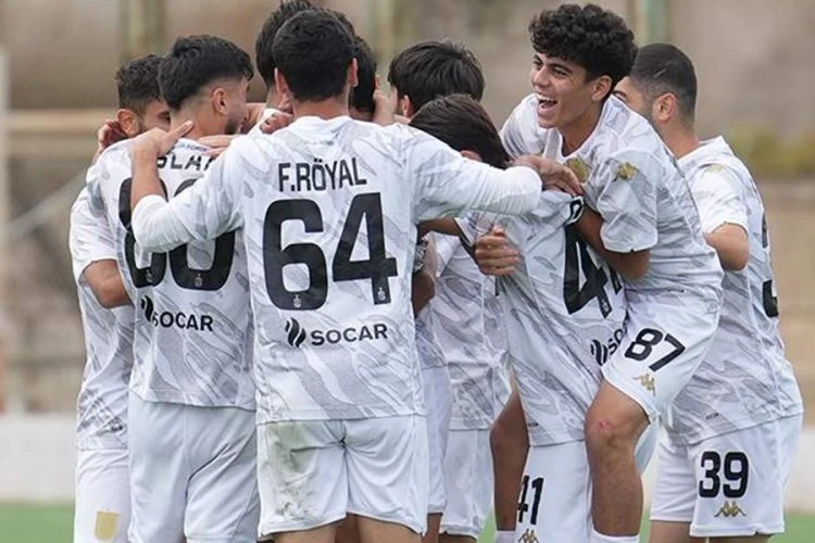 Qarabağ-2 - Neftçi-2 matçında 6 qol, 2 qırmızı vərəqə və Neftçi-2-nin qələbəsi