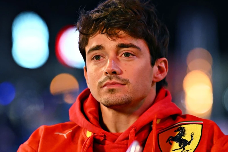 Charles Leclerc, Hamilton'dan düğün hediyesi olarak şampiyonluk istediğini söyledi