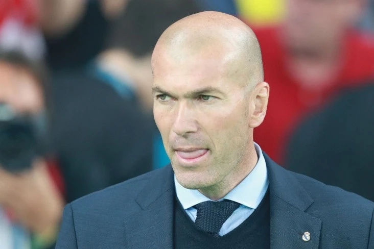 Zinəddin Zidan futbolu tez tərk etməsinin səbəbini səyahətlərdən yorulması ilə izah etdi