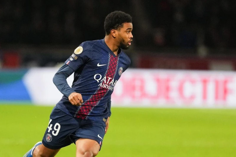 PSG extends contract with Ibrahim Mbaye until 2028