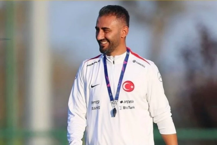 Selçuk Şahin Becomes New Head Coach of Eyüpspor