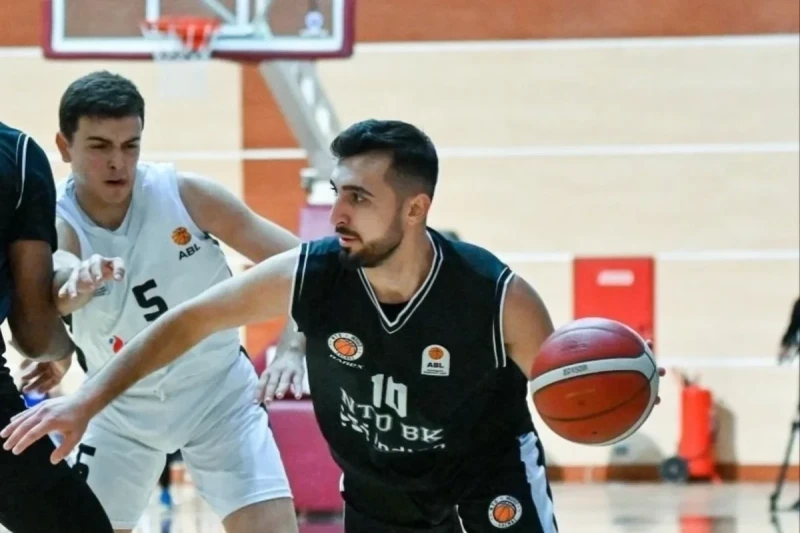 Elşad Şirzadov: Üçüncü oyunda səhvlərimizi aradan qaldırıb qələbə qazanacağımıza inanıram