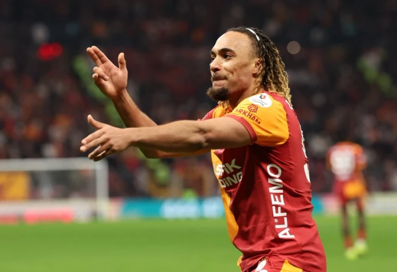 Qalatasaray Sa&ccedil;a Boeyin transfer h&uuml;quqlarını almaq niyyətindədir