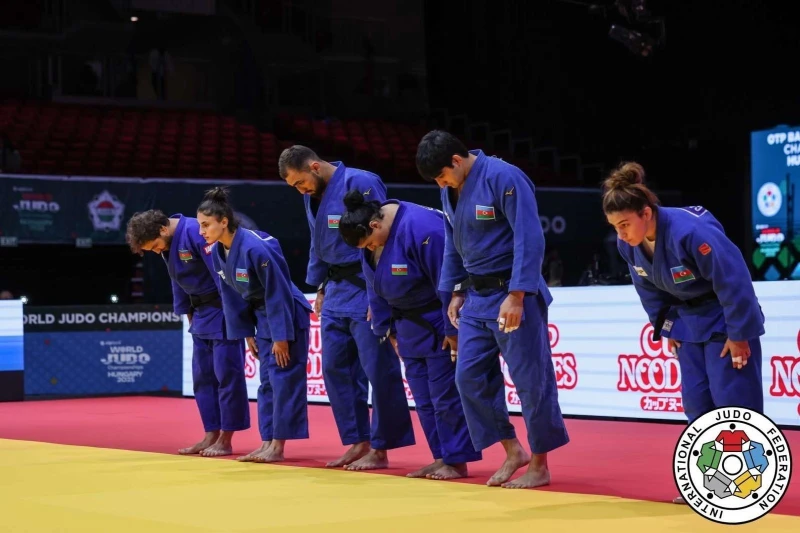 Universiade: Azerbaijani Judokas Defeat Ecuador, Lose to Japan