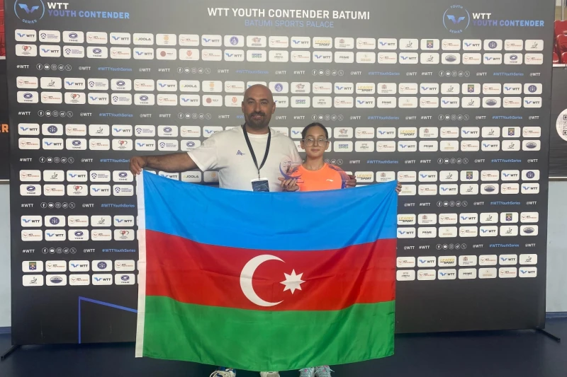 Azerbaycanlı genç masa tenisçileri WTT Youth Contenderda iki bronz madalya kazandı