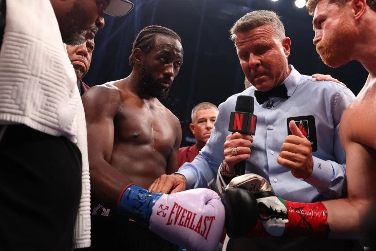 Terens Kroufordun sevdiyi UFC döyüşçüləri Con Cons və Həbib Nurməhəmmədovdur