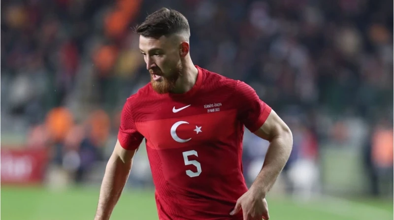 Salih Özcan Borussiyadan ayrıldı və klubsuz qaldı