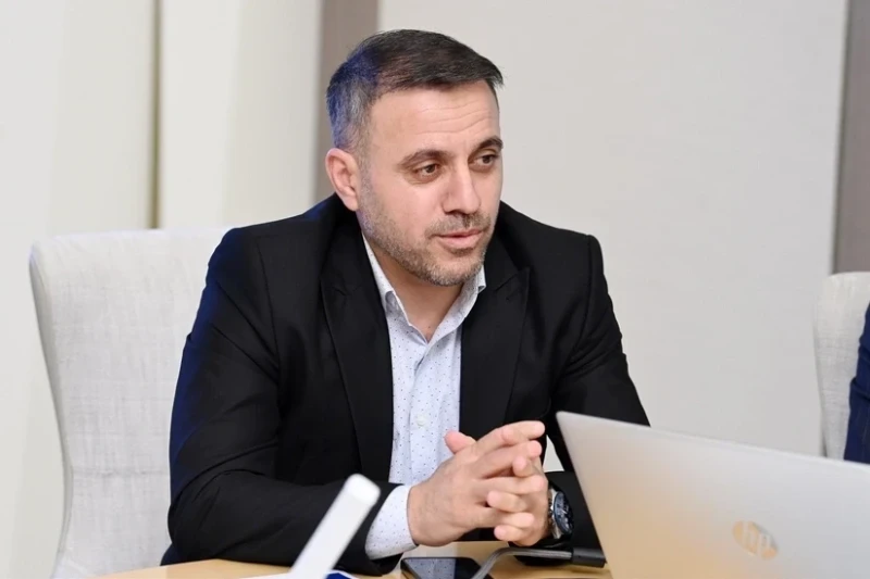 Ayxan Abbasov futbolumuzun problemlərindən və gənc futbolçuların inkişafından danışıb