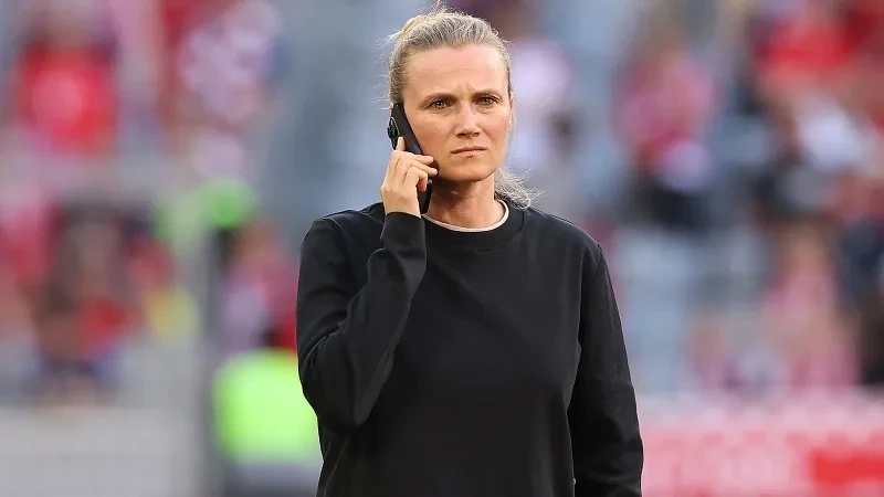 Ketlin Krüger Hamburqun idman direktoru və Bundesliqada bu vəzifəyə təyin olunan ilk qadın oldu
