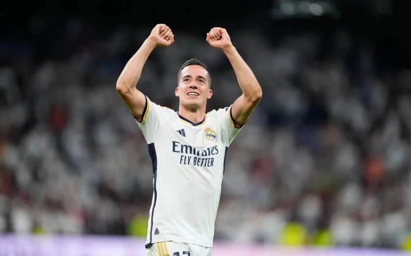 Real Lukas Vaskeslə yollarını ayırdı
