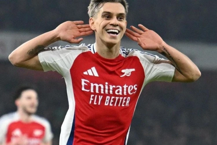 Fənərbaxça Leandro Trossard üçün Arsenala 15 milyon avro təklif etdi