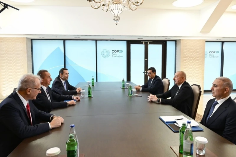 Prezident İlham Əliyev Beynəlxalq Kanoe, Avarçəkmə və Draqon Qayıqları federasiyalarının prezidentləri ilə görüşüb