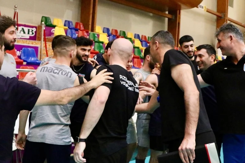 Azərbaycan milli komandası Avropa Gümüş Liqasına hazırlaşır - ŞƏKİL