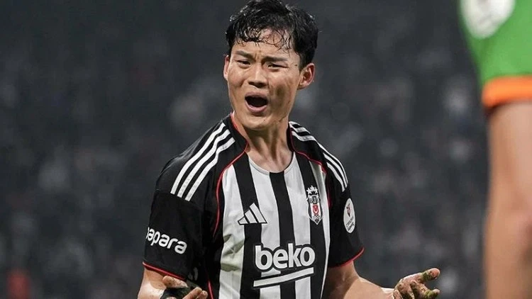 Beşiktaşın hücumçusu Oh Hyeon-gyuya Spartakdan təklif var