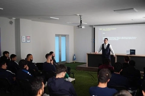 Orxan Məmmədov Səbailə seminar keçdi
