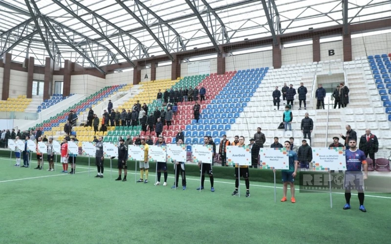 Heydər Əliyevin xatirəsinə həsr olunmuş minifutbol turnirinin açılış mərasimi keçirilib