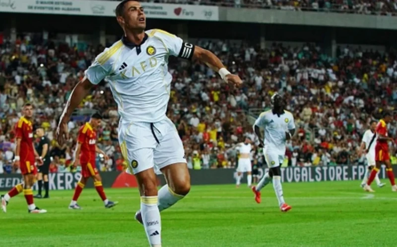 Ronaldo Rio Ave ile hazırlık maçında hat-trick yaptı