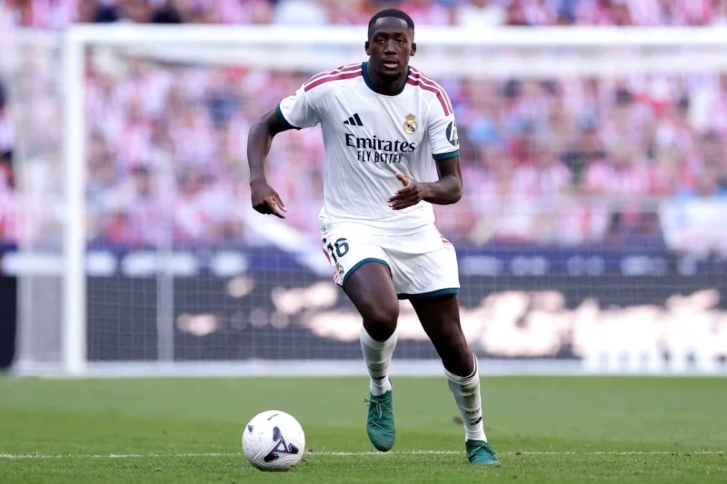 Konate “El-Klasiko” öncəsi “Real Madrid”in qələbə şərtini açıqladı