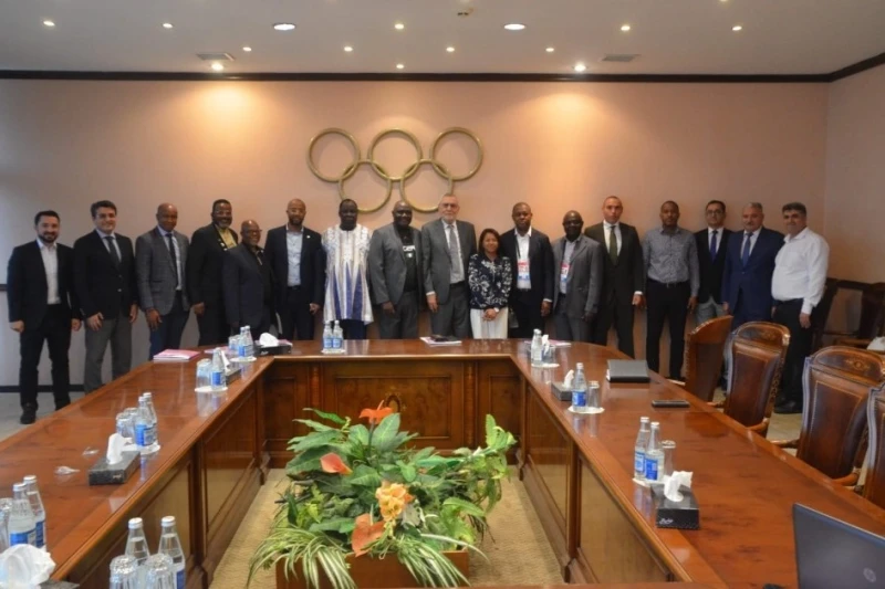MOK-da Afrika Milli Olimpiya komitələrinin rəsmiləri ilə görüş keçirilib