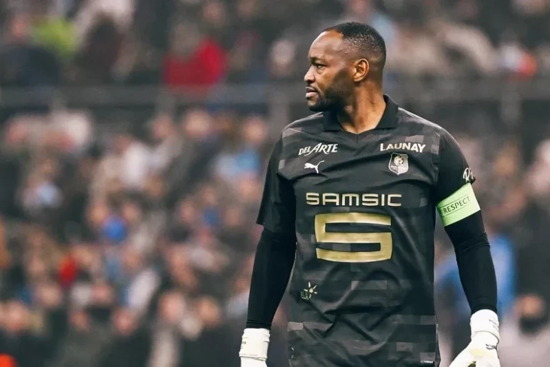 Mandanda'nın Didier Deschamps hakkındaki düşünceleri: Onun gibi bir teknik direktöre hiç rastlamadım