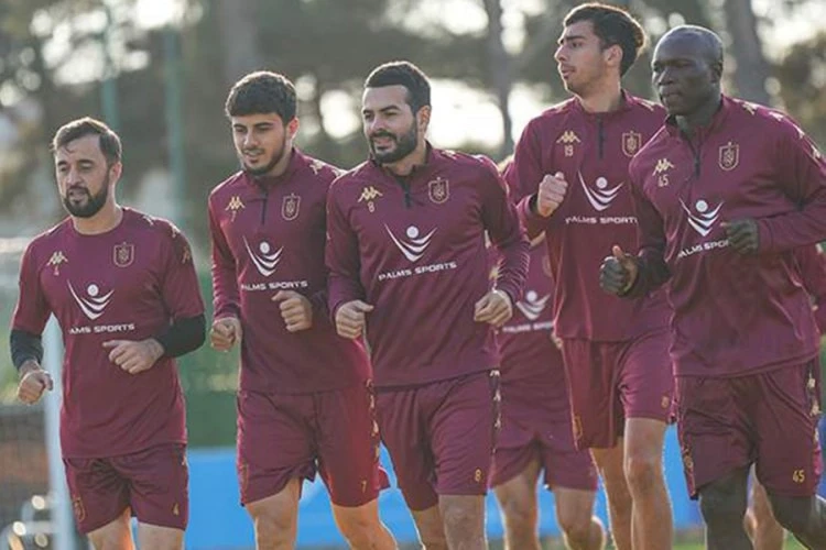 Neftçi MOİK maçına hazırlıklarını tamamladı Neftçi MOİK maçına hazırlıklarını tamamladı