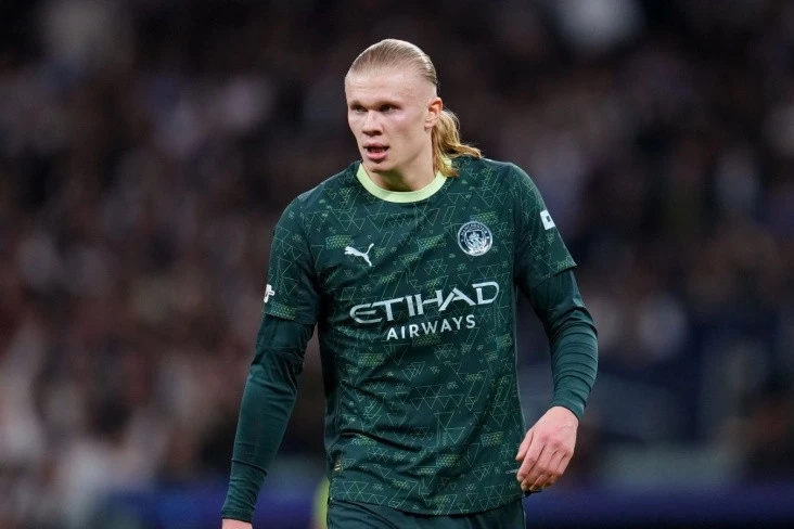 Holand Premyer Liqada qollar sayına görə Ronaldonu ötüb