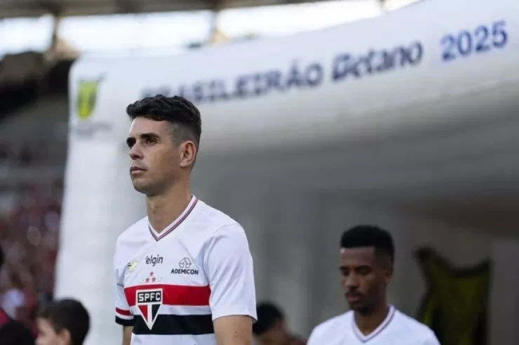 San-Paulunun orta saha oyuncusu Oscar kariyerini sonlandırdı