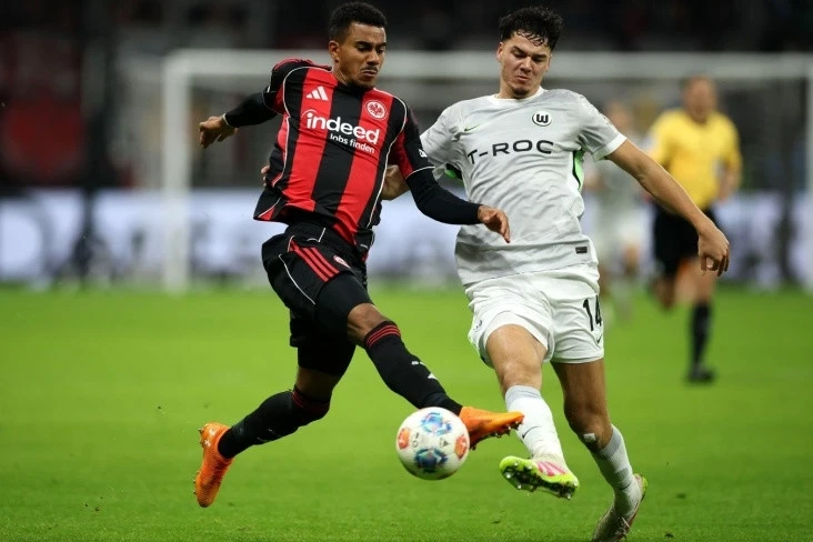 Eintracht Frankfurt - Wolfsburg match ended in a draw