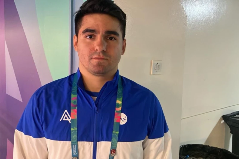 İslam Həmrəyliyi Oyunları: Roman Heydərov və Madina Sadiqovadan bürünc medallar - YENİLƏNİB + FOTO