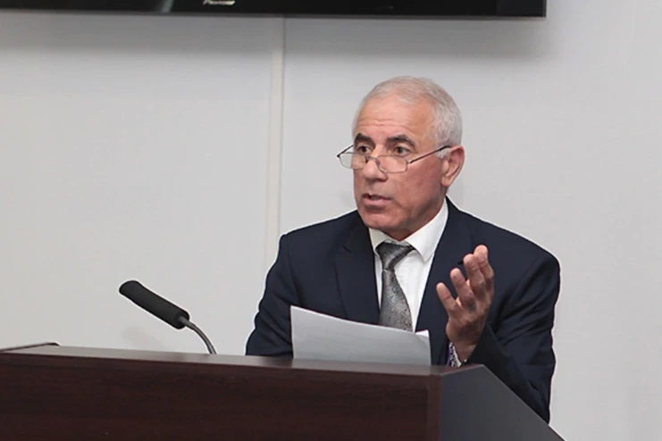 Oqtay Abdullayev: Milli ruhlu və bacarıqlı futbolçular Macarıstanla oyunda qalib gələ bilər
