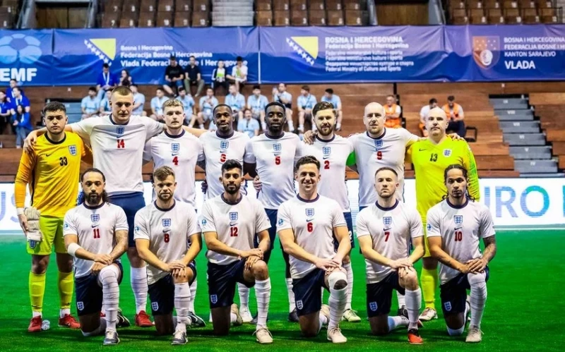 Bakü'de düzenlenen Mini Futbol Dünya Şampiyonası'nda ilk büyük farklı galibiyet kaydedildi