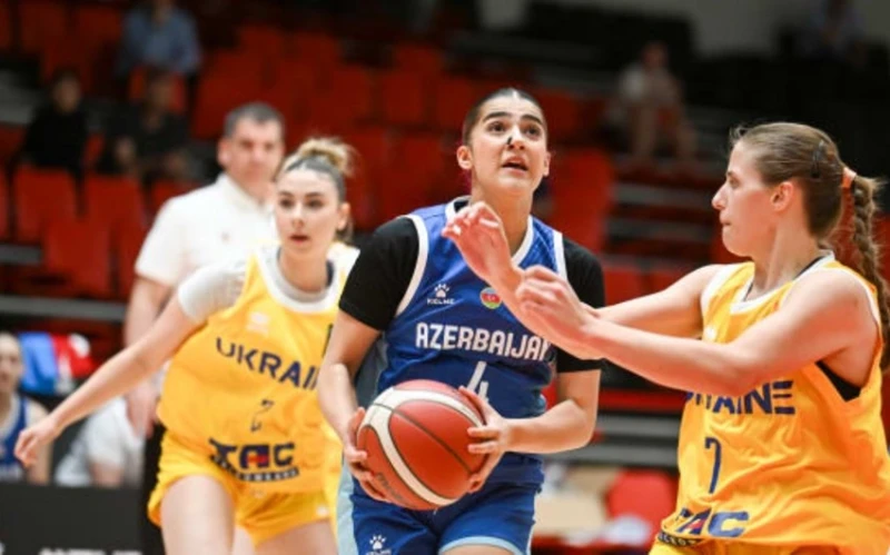 Azərbaycan U-18 qız basketbol millisi Avropa çempionatında Ukraynaya uduzub