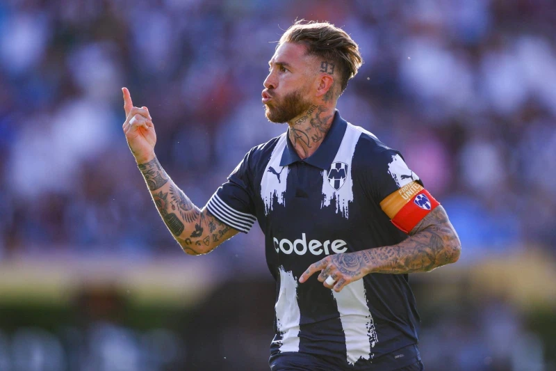 Sergio Ramos Latin Grammy Ödüllerinin sunucusu olacak