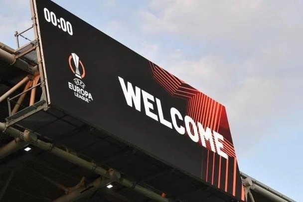Avropa Liqası: Fənərbaxçadan məğlubiyyət, Roma və Ludoqoretsdən qələbə