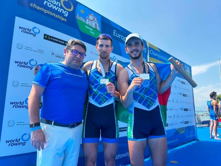Azərbaycan avarçəkənləri Avropa çempionatında gümüş medal qazanıb